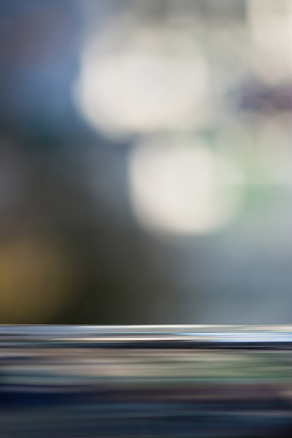 Blurred image with abstract shapes and colors