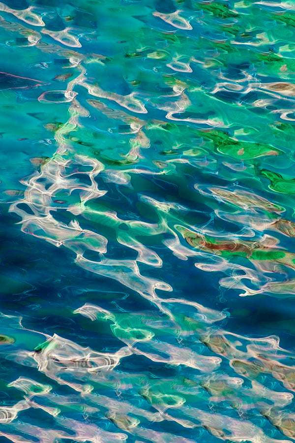 water reflection art of the sea